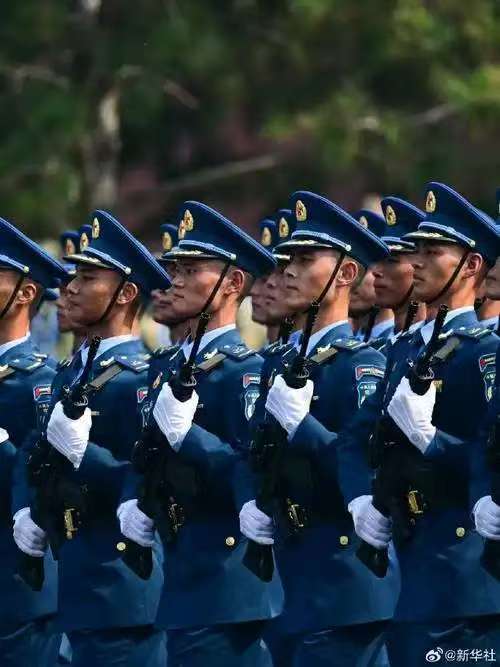 4d125ab552db3f10364d3d4eded8352e.jpg 4d125ab552db3f10364d3d4eded8352e.jpg